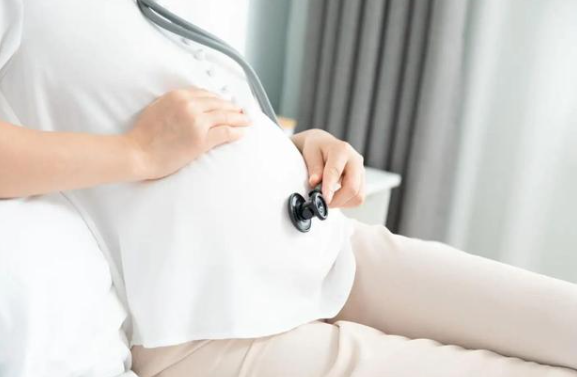 近期孕妈入境异常丝滑，孕多少周是最佳赴美待产时间呢！？